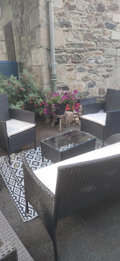 Apartament Relais De La Tour Callac Zewnętrze zdjęcie